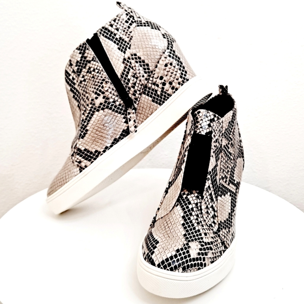 MIA wedge hidden heel sneakers ankle booties - Picture 7 of 17